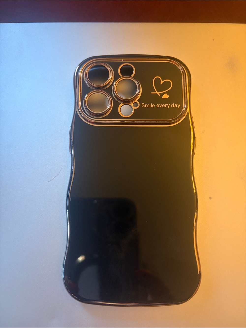 Black Glossy Phone Case with Gold Trim - "Smile every day"